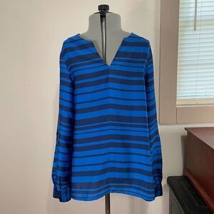 Ann Taylor Factory blue striped long sleeve lightweight blouse size XS